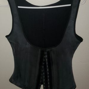 Ann Michell waist trainer